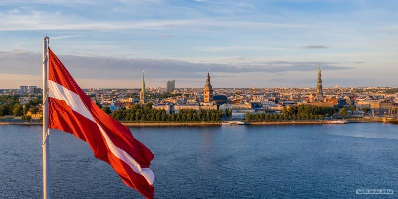 с 15 февраля латвия начала конфисковывать автомобили с российскими номерами