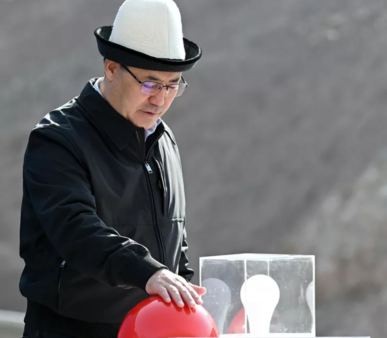 кыргызстан прекратит импорт электроэнергии к середине 2028 года — жапаров