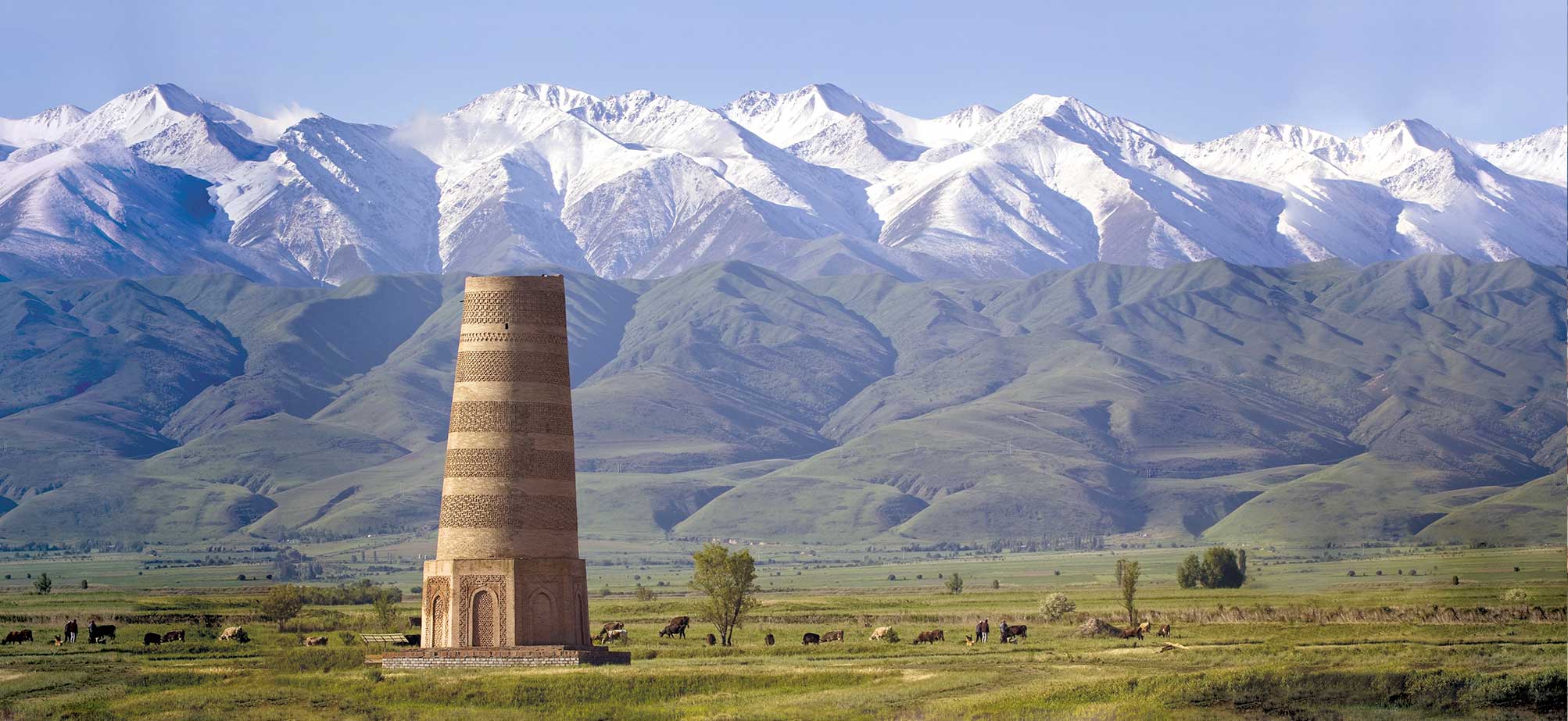 ленинградская и чуйская область кыргызстана будут реализовать совместные проекты в апк, сфере туризма и проышленности