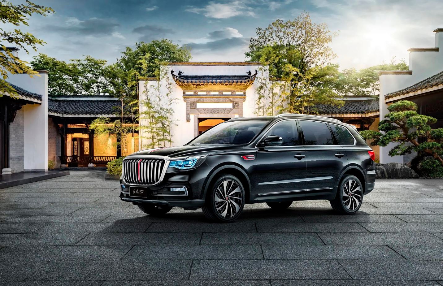 новый китайский кроссовер для узбекской элиты представили в ташкенте