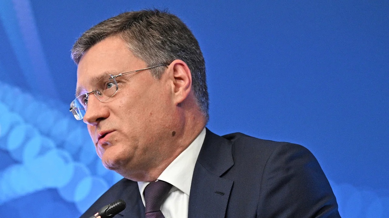 россия продлевает экспортные ограничения на бензин до конца 2025 года и расширяет эмбарго на дизельное топливо