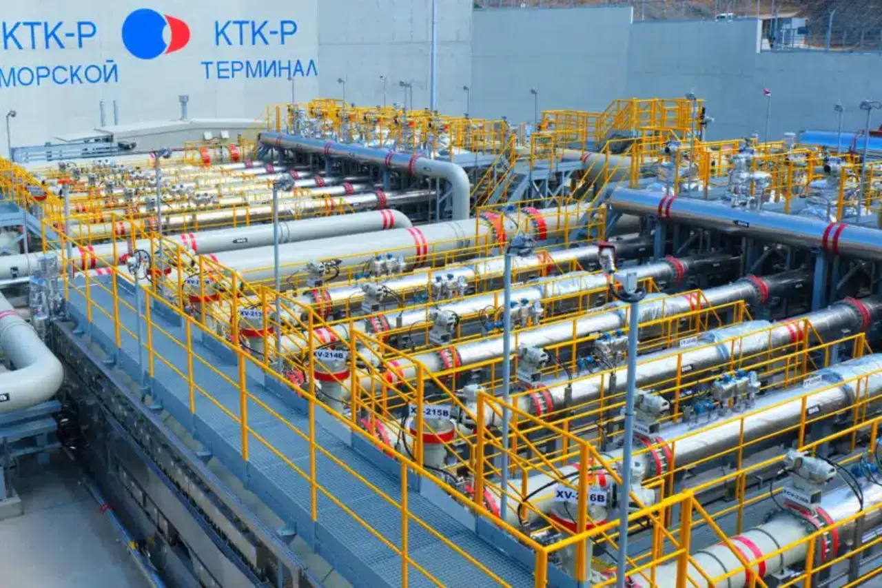 ктк продолжает экспорт нефти через единственное работающее устройство