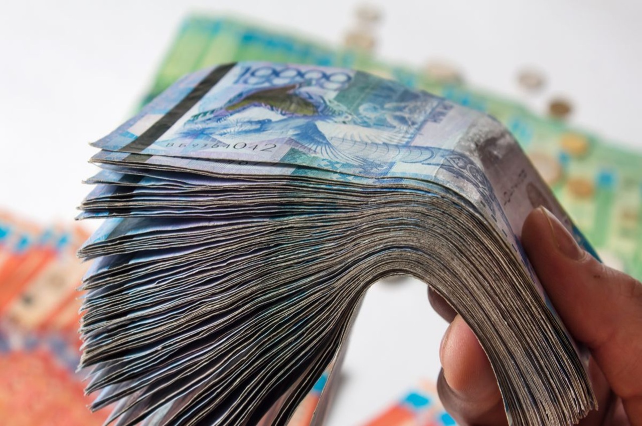 казахстан укрепляет защиту граждан: новые меры против мошенников и возврат средств