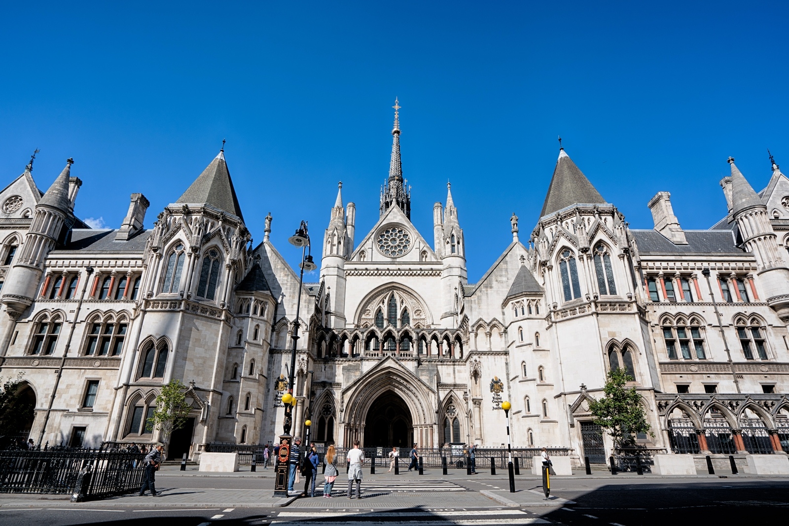 суд лондона запретил раскрывать доходы лорда назарбаева