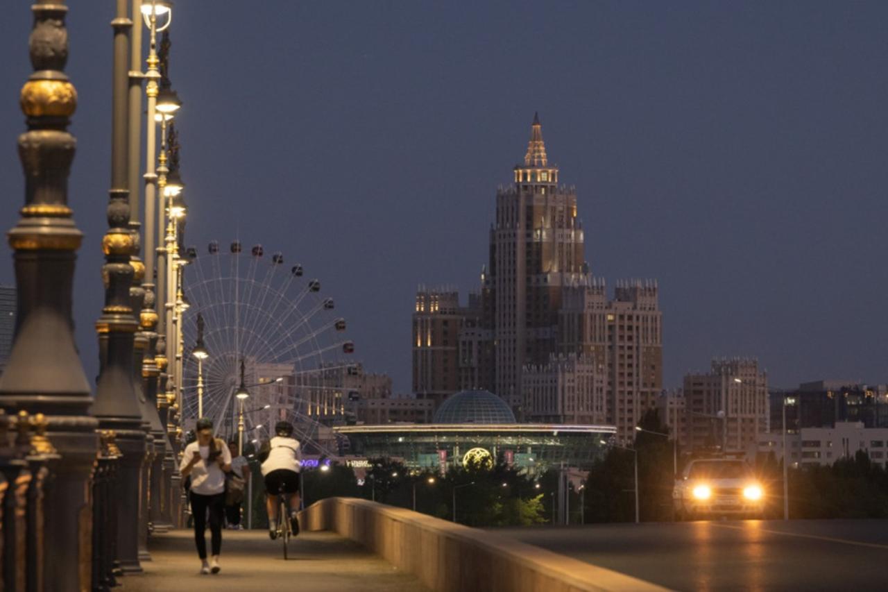 казахстан погасит огни: жители страны поддержат глобальную акцию «час земли»