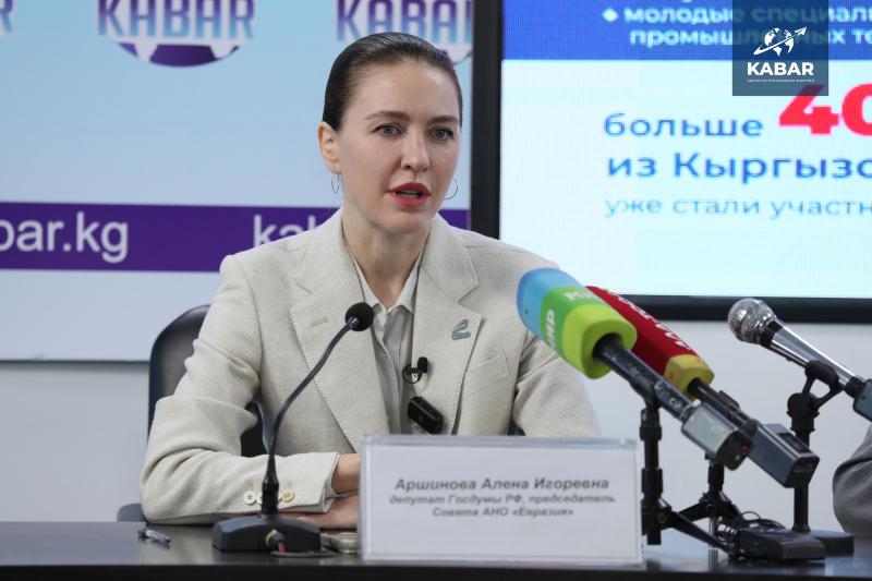 нко «евразия» подарит кыргызстану еще 50 новых школьных автобусов и отправит 100 российских волонтеров в кыргызские школы