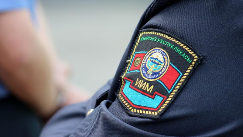 кыргызские полицейские отправили гуманитарную помощь коллегам в казахстана