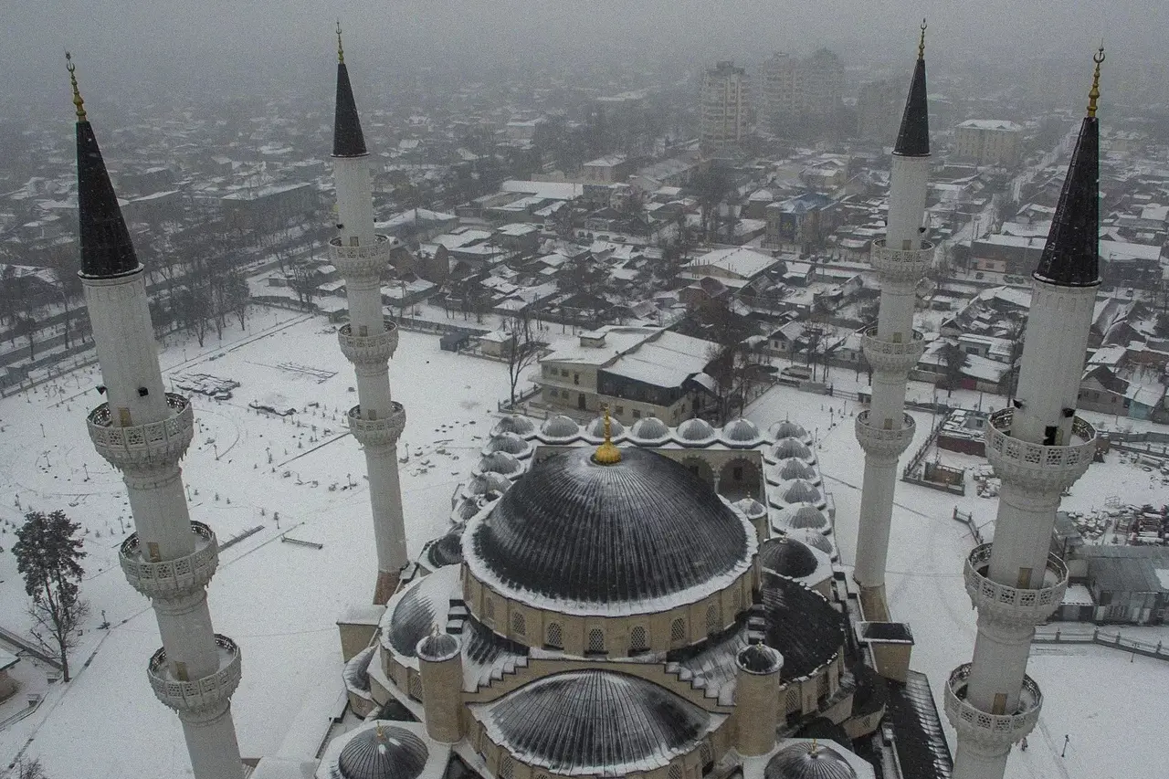 какой будет погода в странах центральной азии в пятницу, 31 января 2025