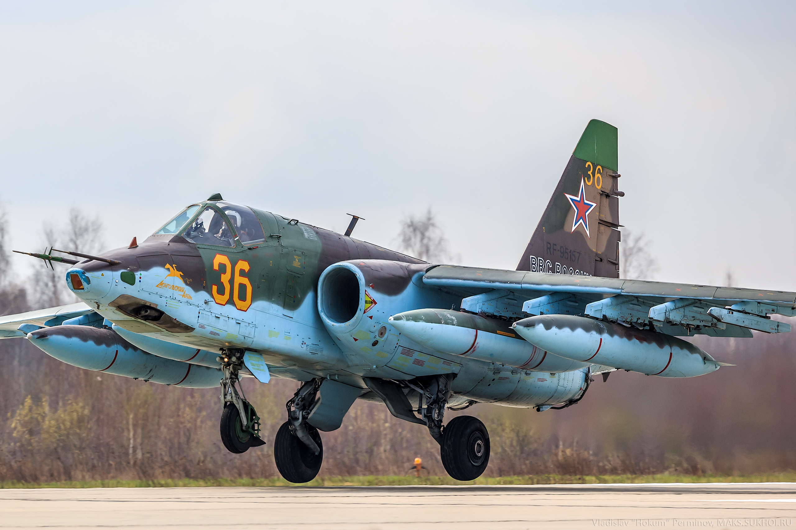Российские самолеты 2015. Су-25бм. Су-25 Грач. Истребитель Су 25. Су-25т Штурмовик.