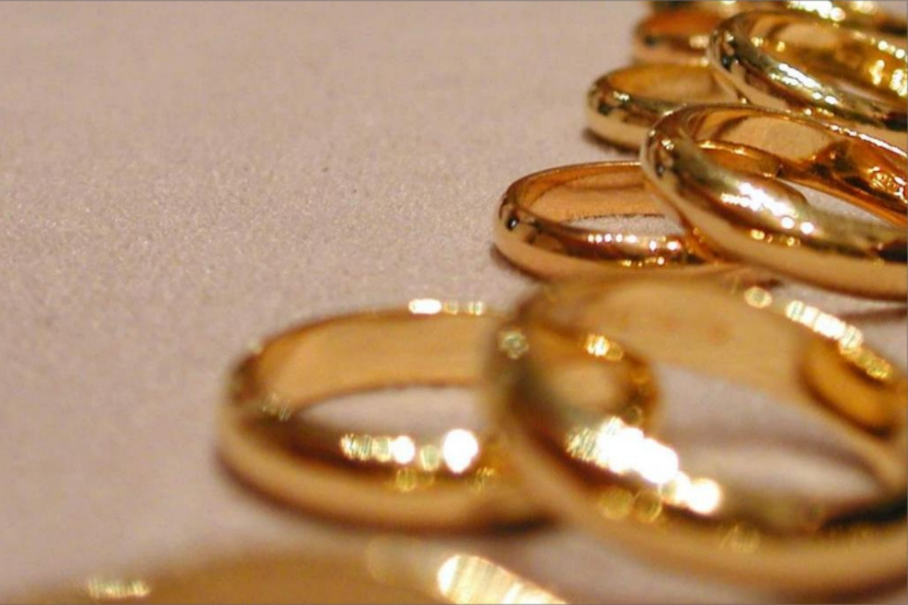 в казахстане депутат предложил узаконить многоженство