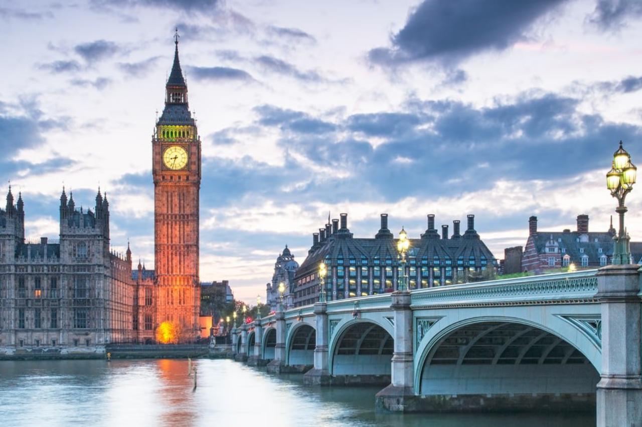 Как в Казахстане британские фонды приходят на место USAID