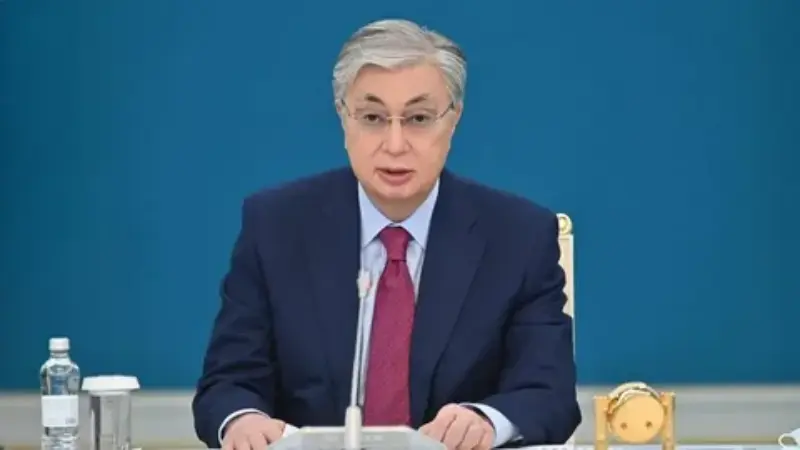 ускорить принятие закона по возврату незаконно выведенных активов поручил токаев