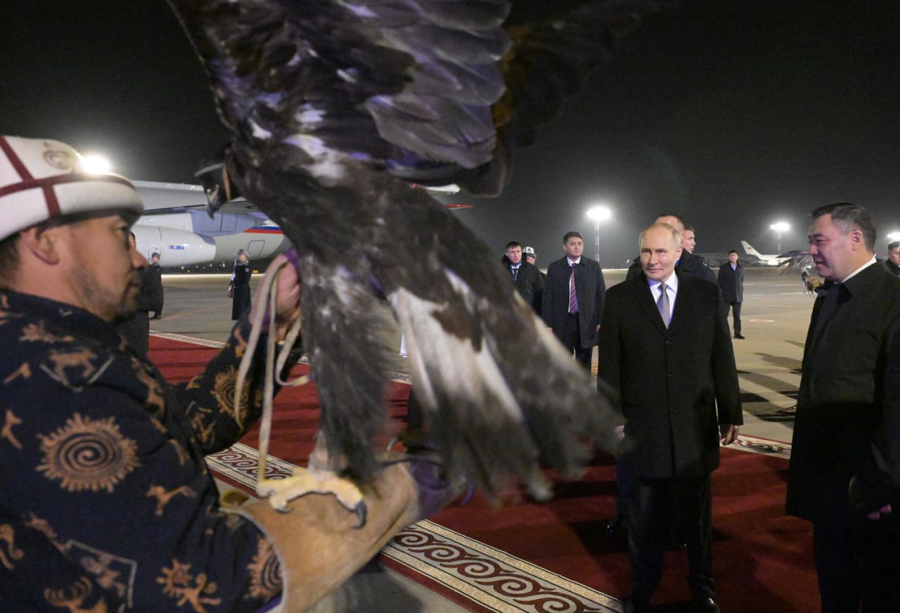 «Вместе мы еще сильнее»: Путин в Бишкеке укрепляет союз и отвечает на вызовы Запада