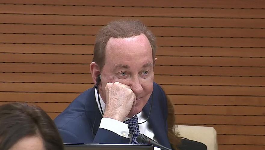 отношение, как к аборигенам: депутаты казахстана шокированы поведением британца из air astana