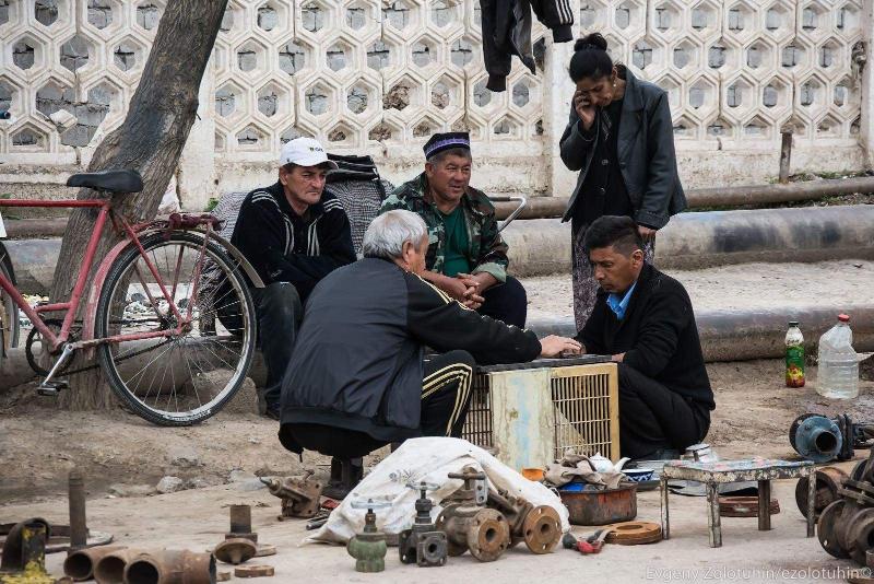 меньше 621 000 сумов: стало известно, кого в узбекистане будут считать бедным в 2024 году