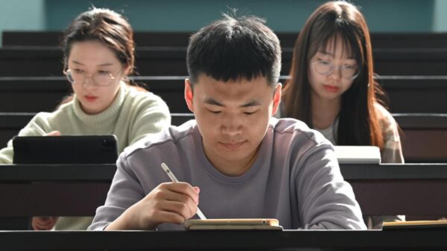 россия выплатит студентам из стран снг гранты на реализацию проектов