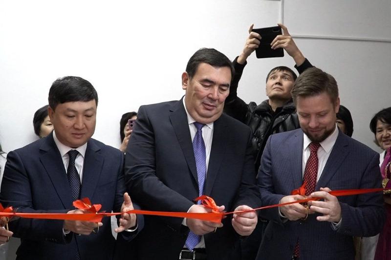 большая химия для казахстана: в республике открылось представительство ведущего российского университета
