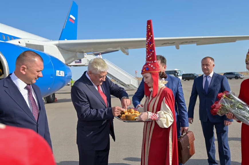 глава мвд рф владимир колокольцев обсудит в казахстане борьбу с преступностью