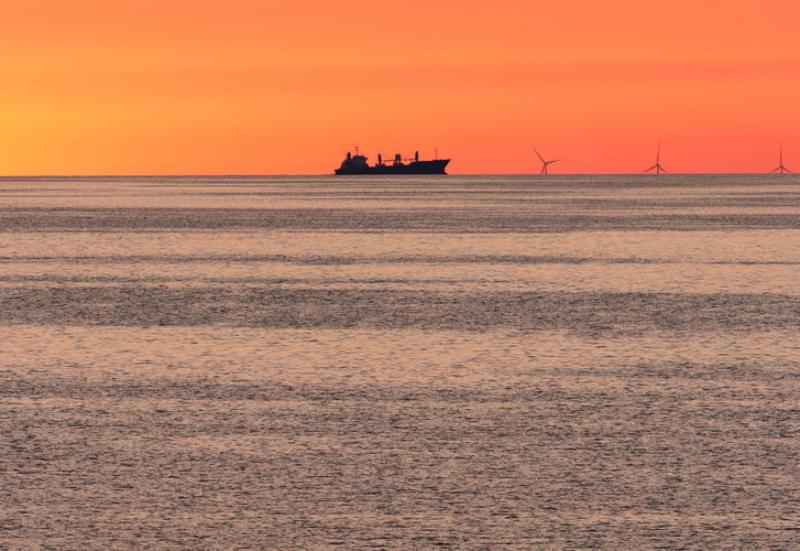 bloomberg: россия и кнр договорились с хуситами о безопасном проходе судов в красном море