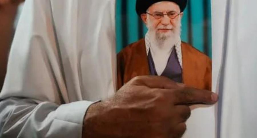 Смерть рахбара: Мир сильных уничтожает мир справедливых