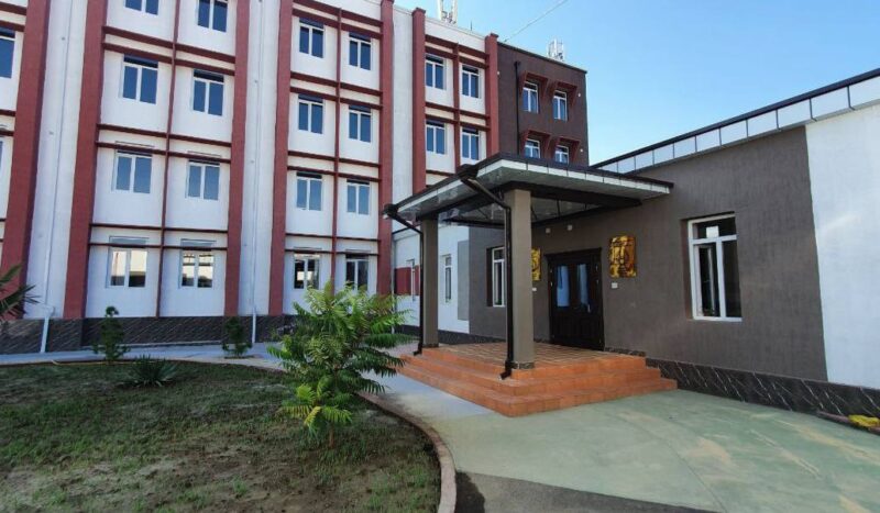 Гимназия из Таджикистана будет обучать детей по российским стандартам