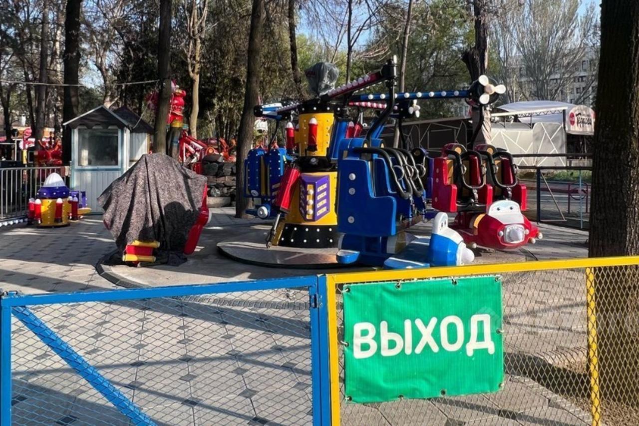 в кыргызстане закрыли аттракционы после чп с посетительницей