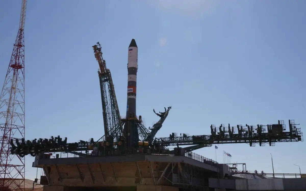 космический грузовик «прогресс мс-28» установили на стартовом комплексе «байконура»