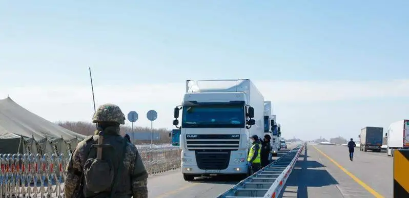 Казахстан и Узбекистан упростили трансграничные грузоперевозки