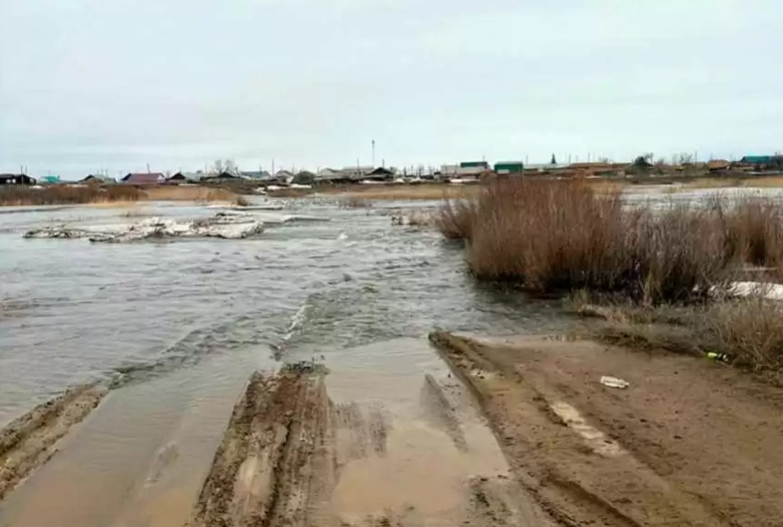 на российско-казахстанской границе приостановлена работа пропускного пункта