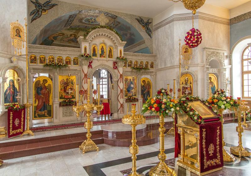 Таджикского мигранта Аскара Бутаева, который потушил свечи в православном храме, отправят на принудительное лечение 