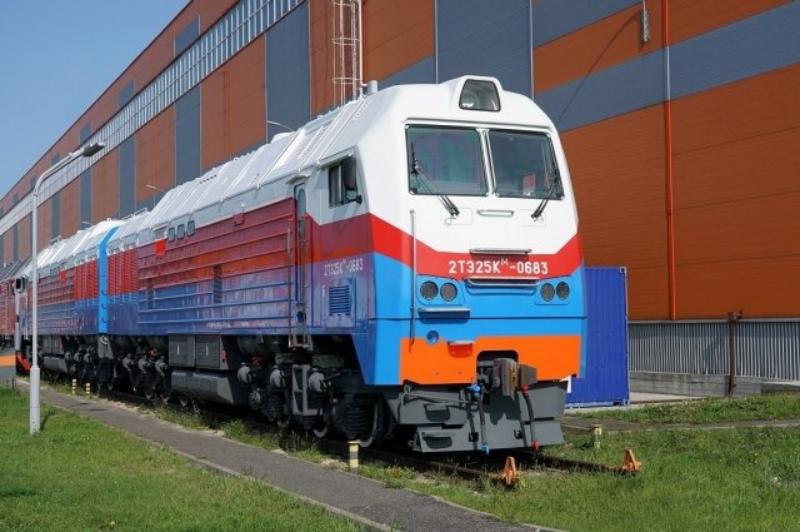 в брянске по заказу казахстана изготовили четыре тепловоза