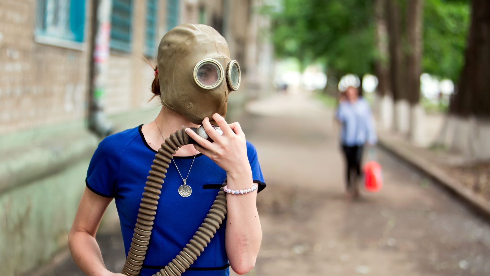 в усть-каменогорске не возможно дышать: зафиксировано превышение уровня хлора