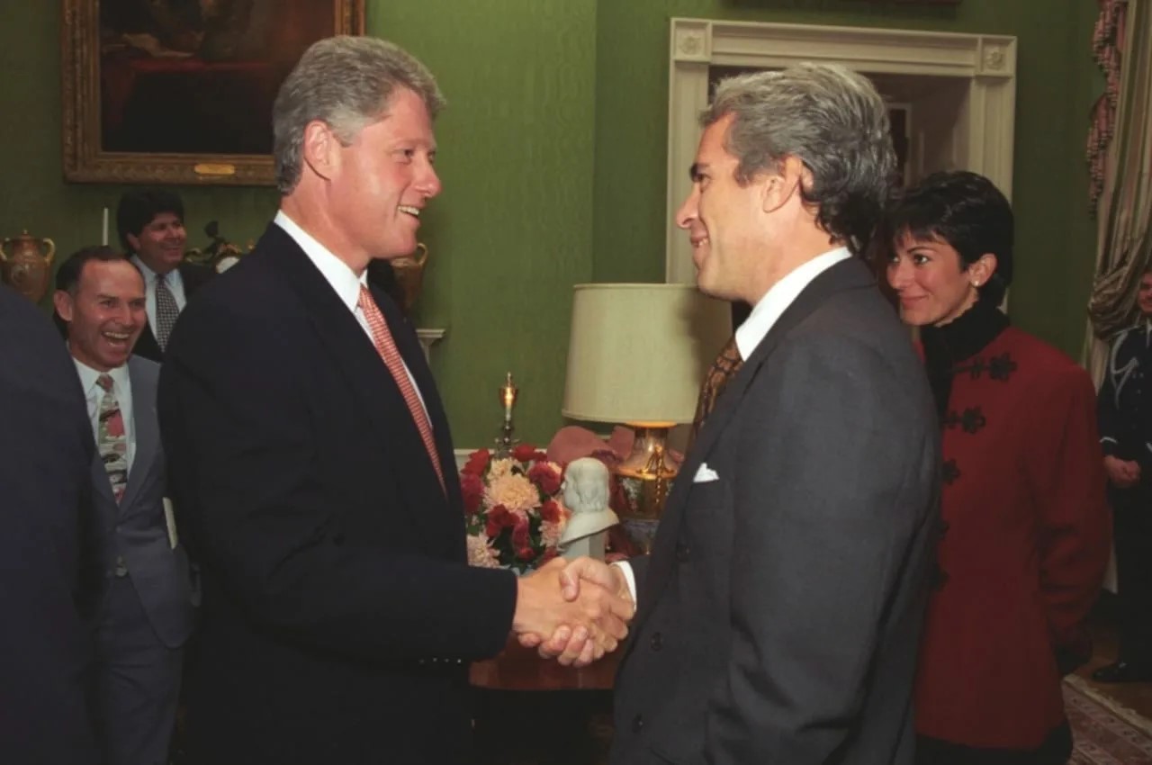 депутат парламента казахстана призывает к расследованию связей экс-чиновников с джеффри эпштейном