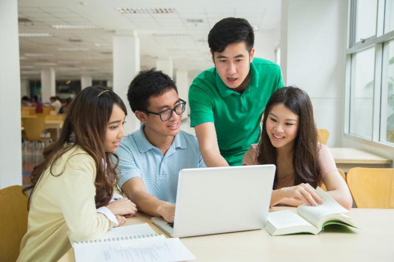 тасс: в посольстве рф заявили о запросе душанбе на увеличение квот для обучения в вузах россии