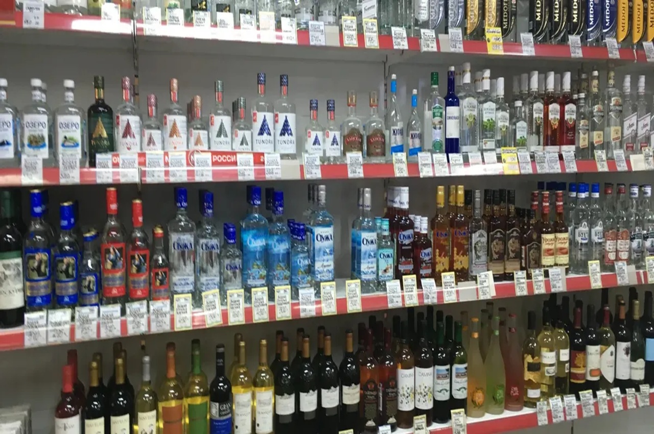 в кыргызстане предложили запретить продажу алкоголя на азс