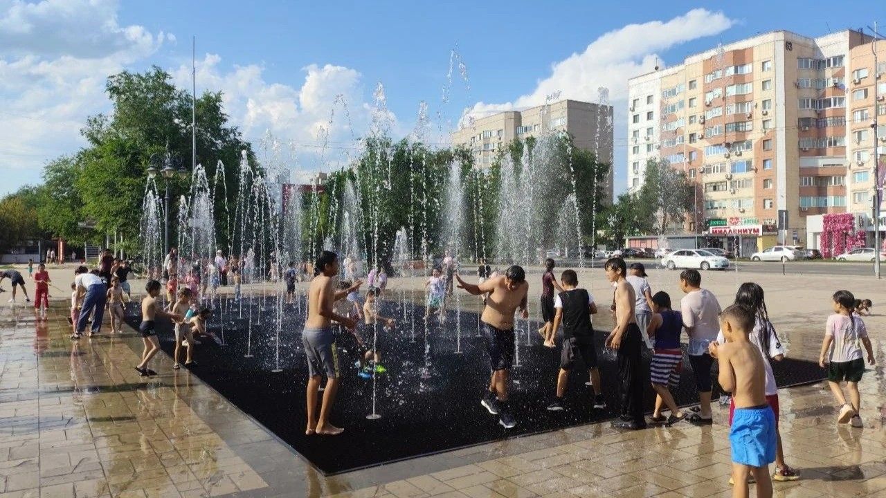 жара и грозы в казахстане: южный циклон прогреет воздух до 40 градусов сегодня, 10 августа 2026 года