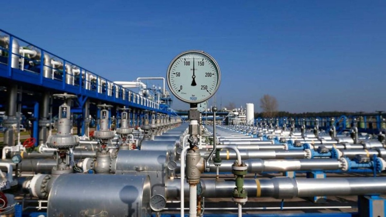 поставки российского газа в узбекистан выросли на 15%