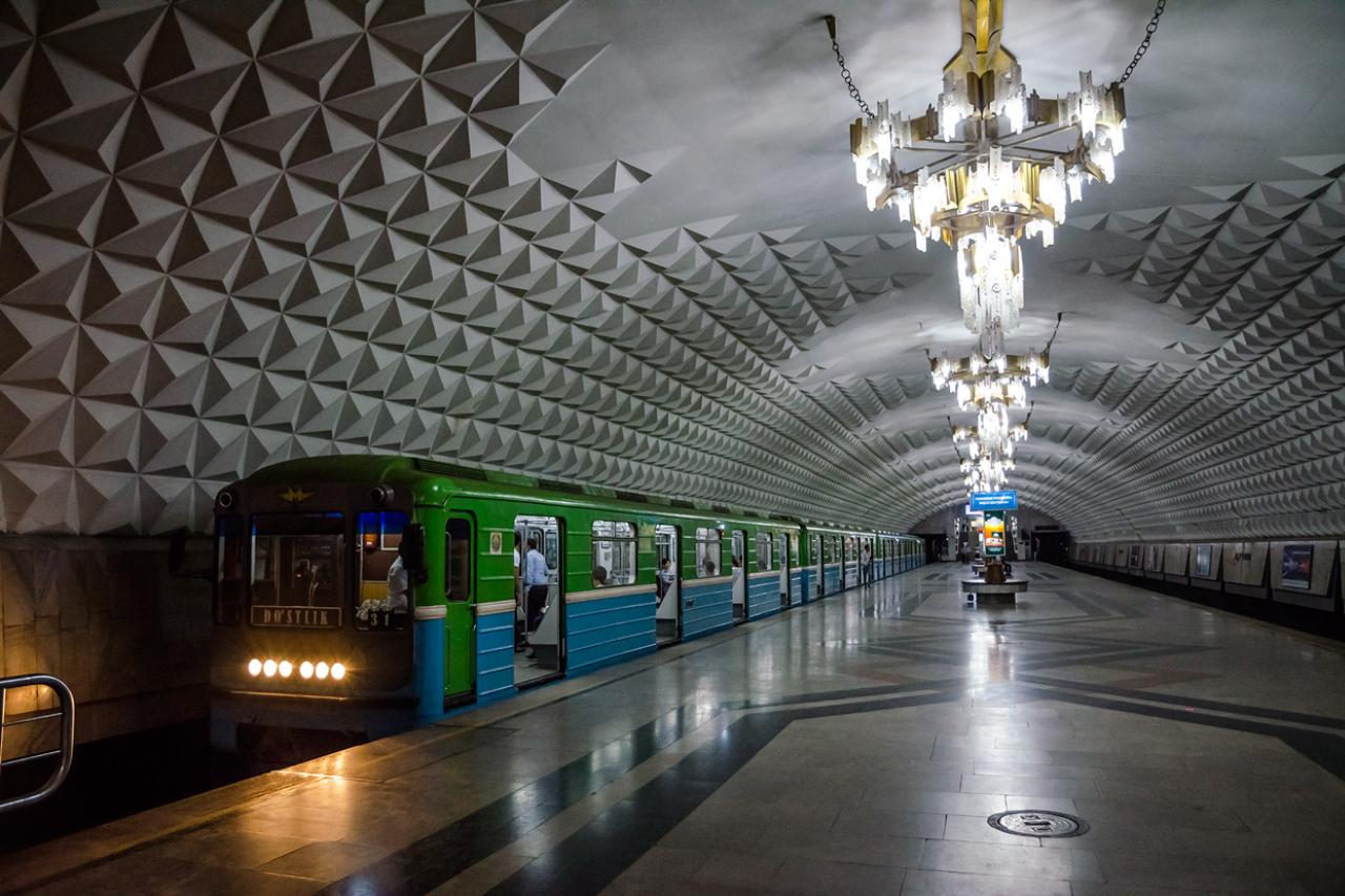 узбекистан станет второй страной снг после россии, где машинистами в метро работают женщины