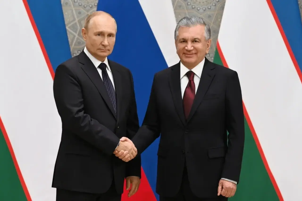 президент узбекистана шавкат мирзиёев подтвердил участие в торжествах к 80-летию победы в москве