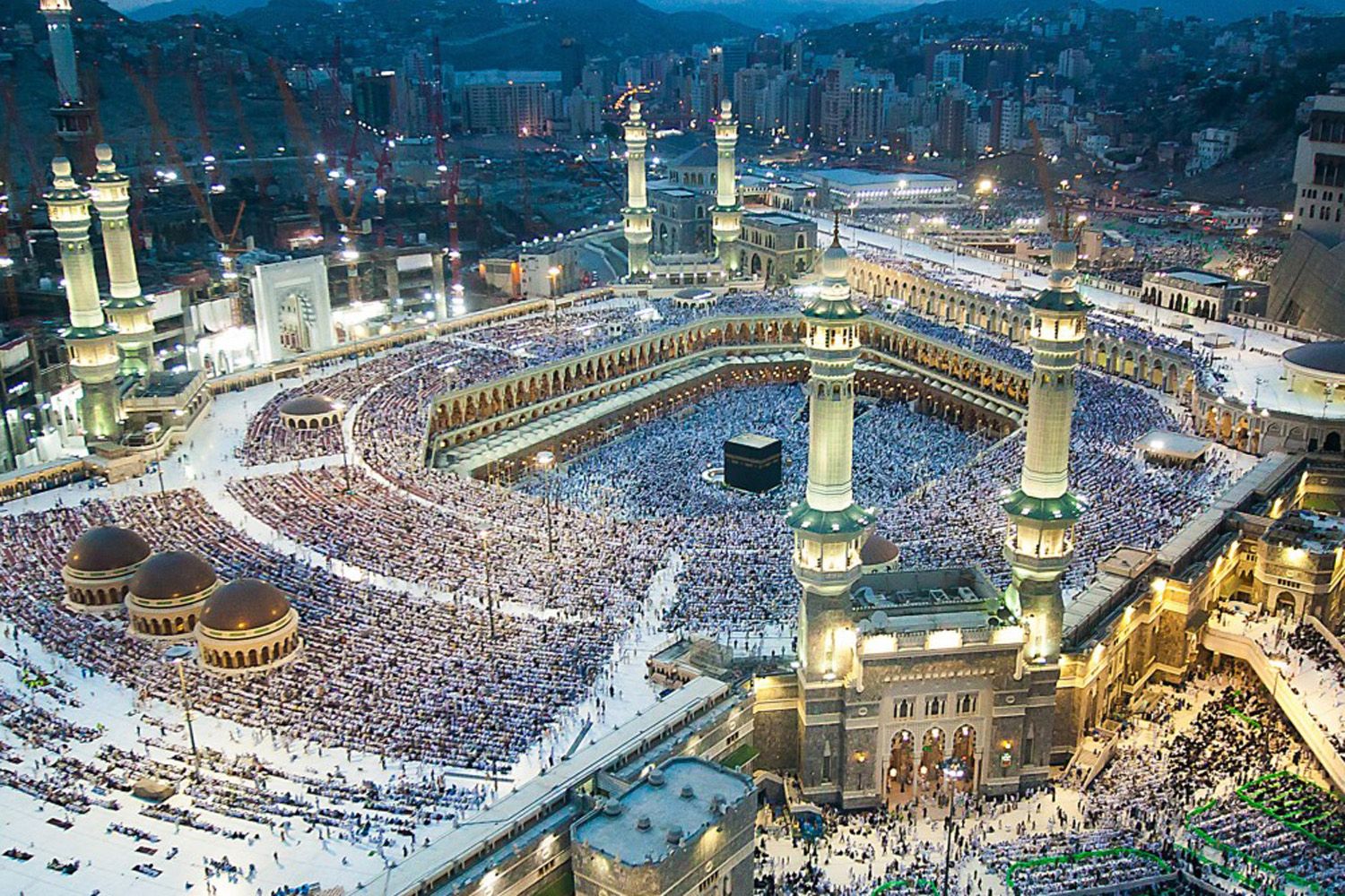 паломники из таджикистана не смогли отправиться в хадж, хотя оплатили все расходы