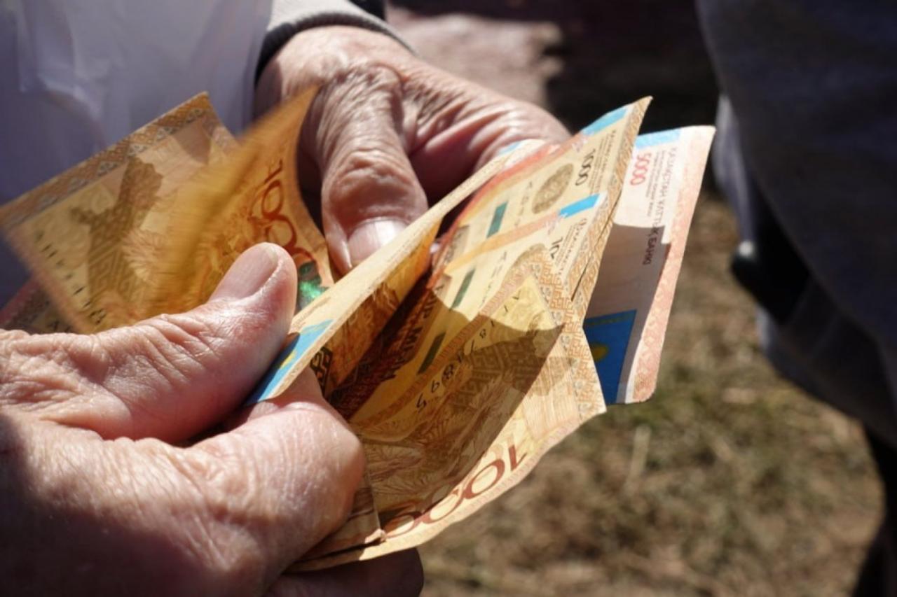 С 1 января 2026 года в Казахстане начнут действовать новые правила пенсионных отчислений: кого они касаются, размеры, срок оплаты