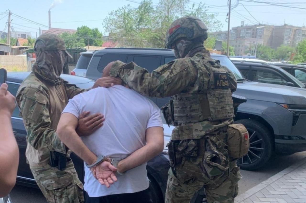 гкнб кыргызстана заявил о задержании членов преступной группы камчы кольбаева