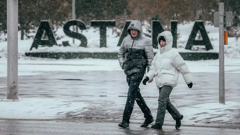 штормовое предупреждение, ветер  и метель: погода на понедельник, 4 марта 2024