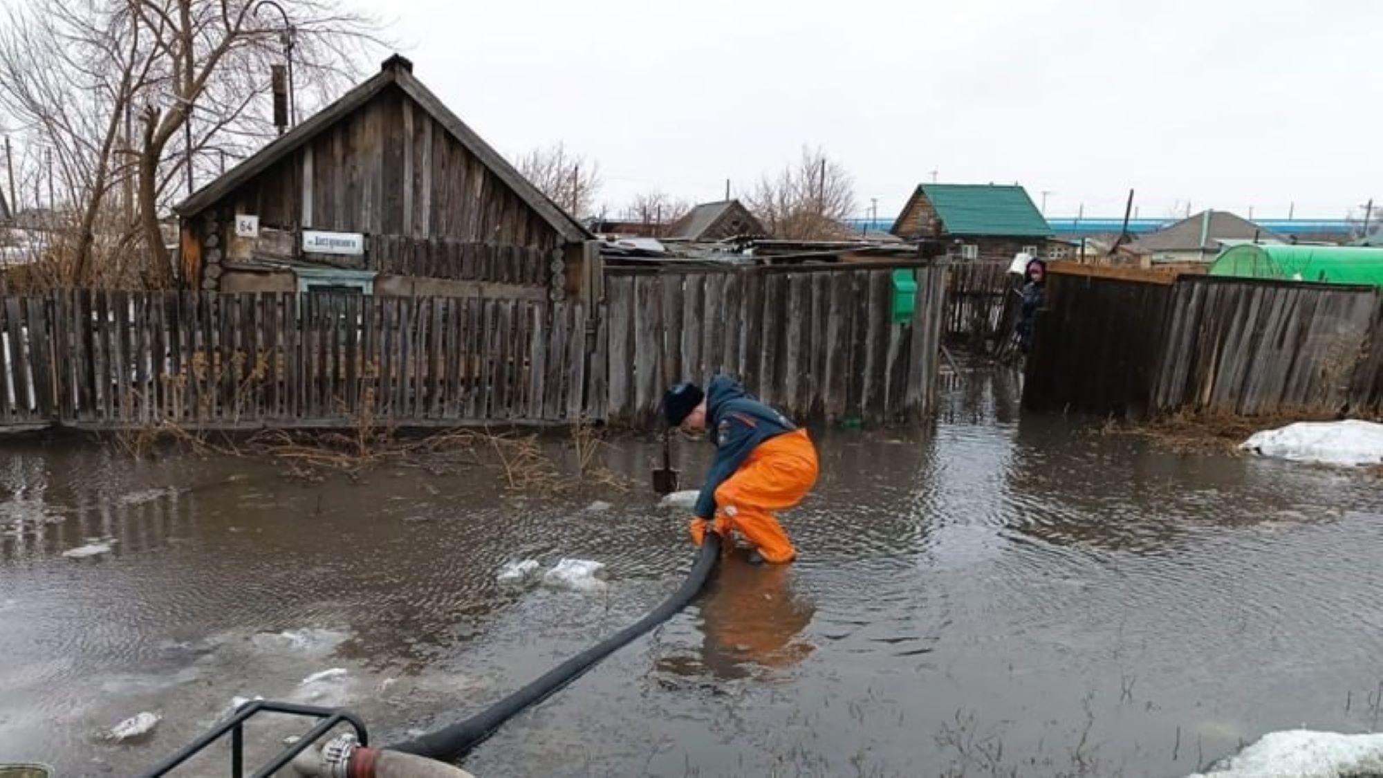 В Казахстане возводят свыше 2,5 тыс. домов для пострадавших от паводков семей