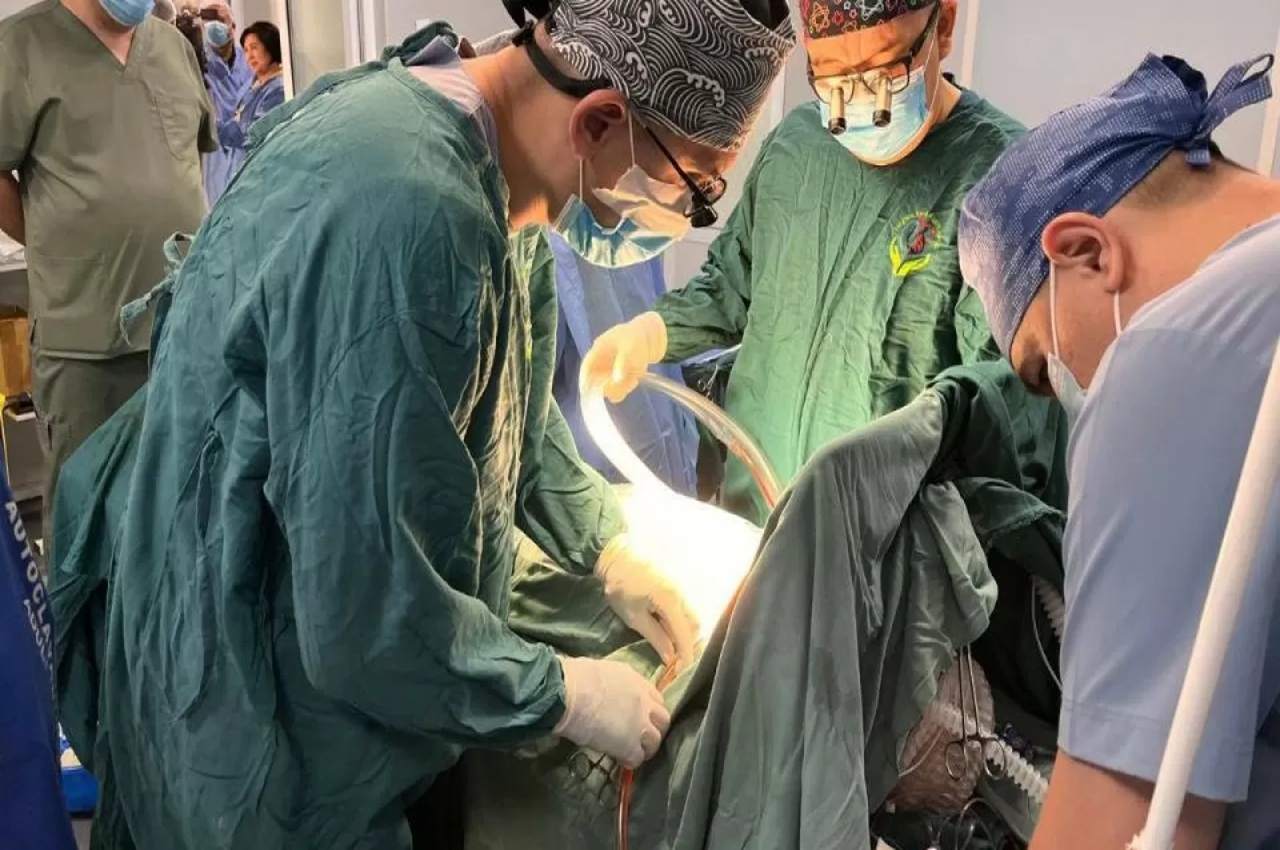 казахстанские медики оказали помощь жителям узбекистана в рамках гуманитарной миссии