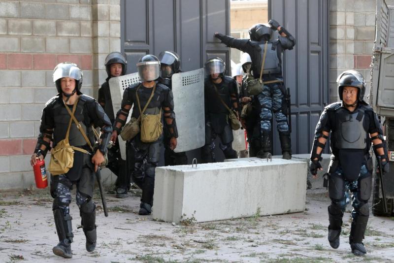 силовики рф и кыргызстана пресекли канал поступления из-за рубежа фальшивых долларов