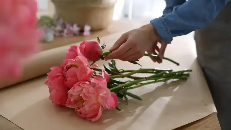 цветам из казахстана не рады: россия ввела запрет на ввоз по казахстанским фитосанитарным сертификатам