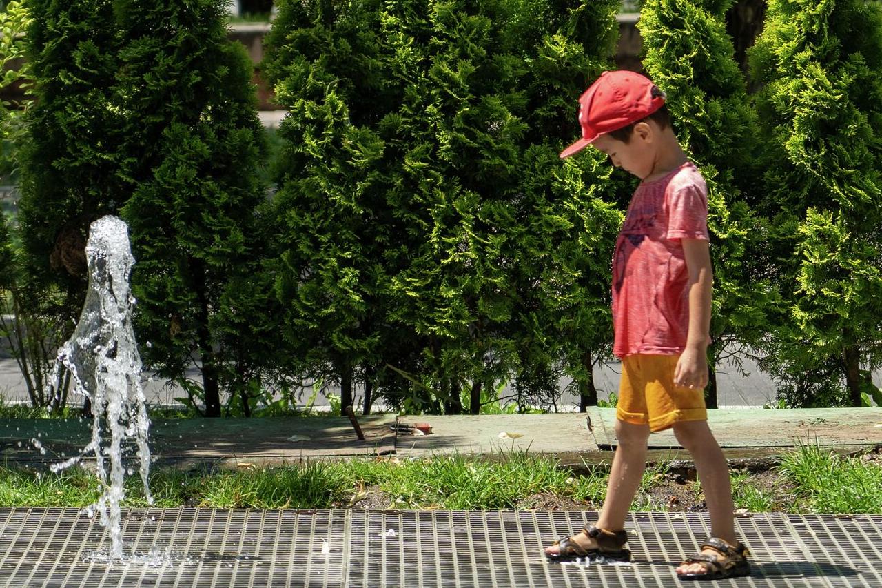 какая погода ожидается в казахстане на предстоящей неделе, со 2 по 8 июня 2025 года