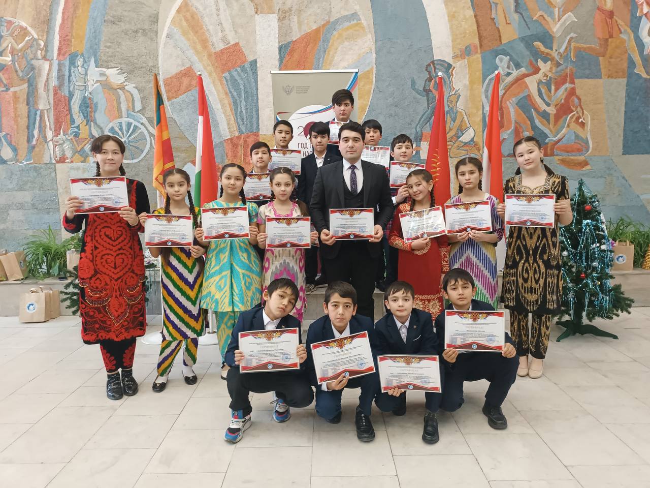 школьники из таджикистана три месяца изучали русский язык в россии