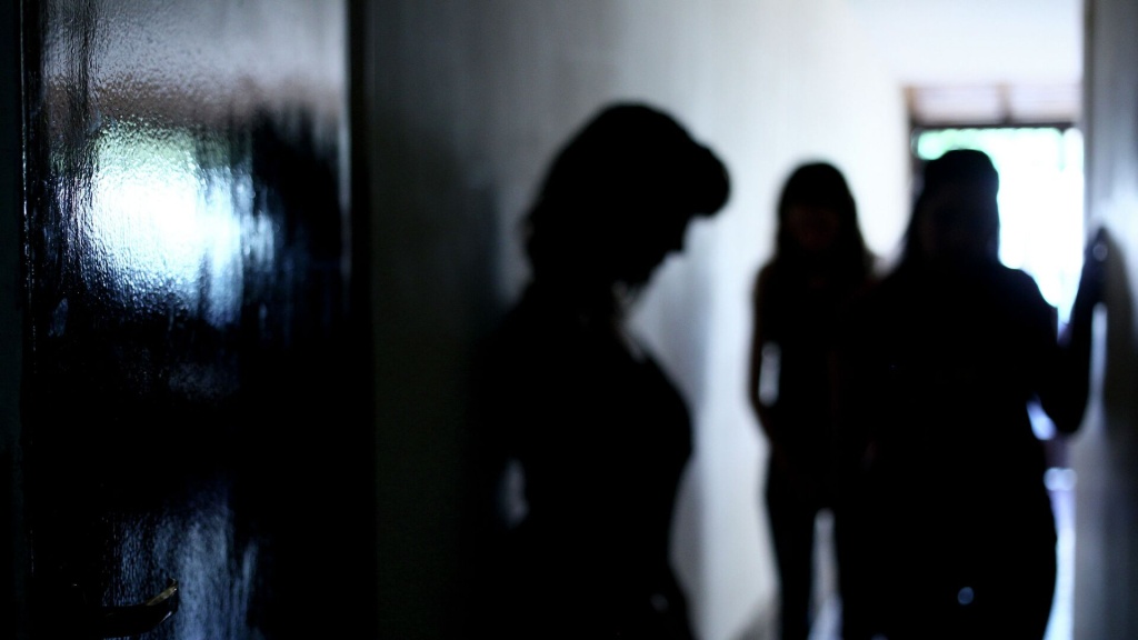 публичный дом организовали в одном из роддомов узбекистана